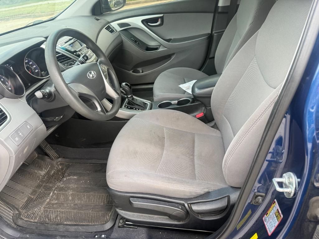 2015 Hyundai Elantra - $4,500