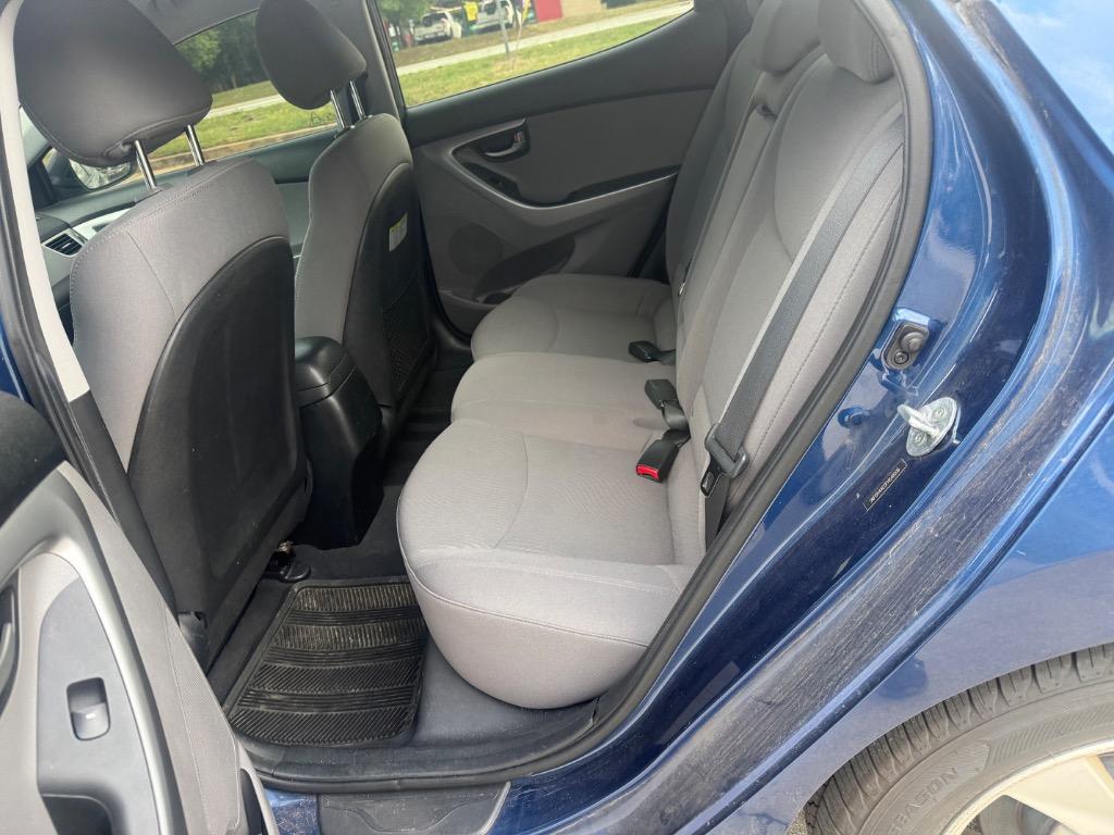 2015 Hyundai Elantra - $4,500