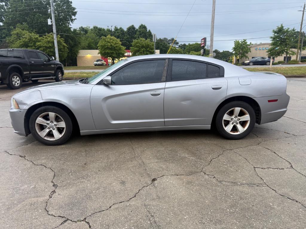 2013 Dodge Charger - $3,050