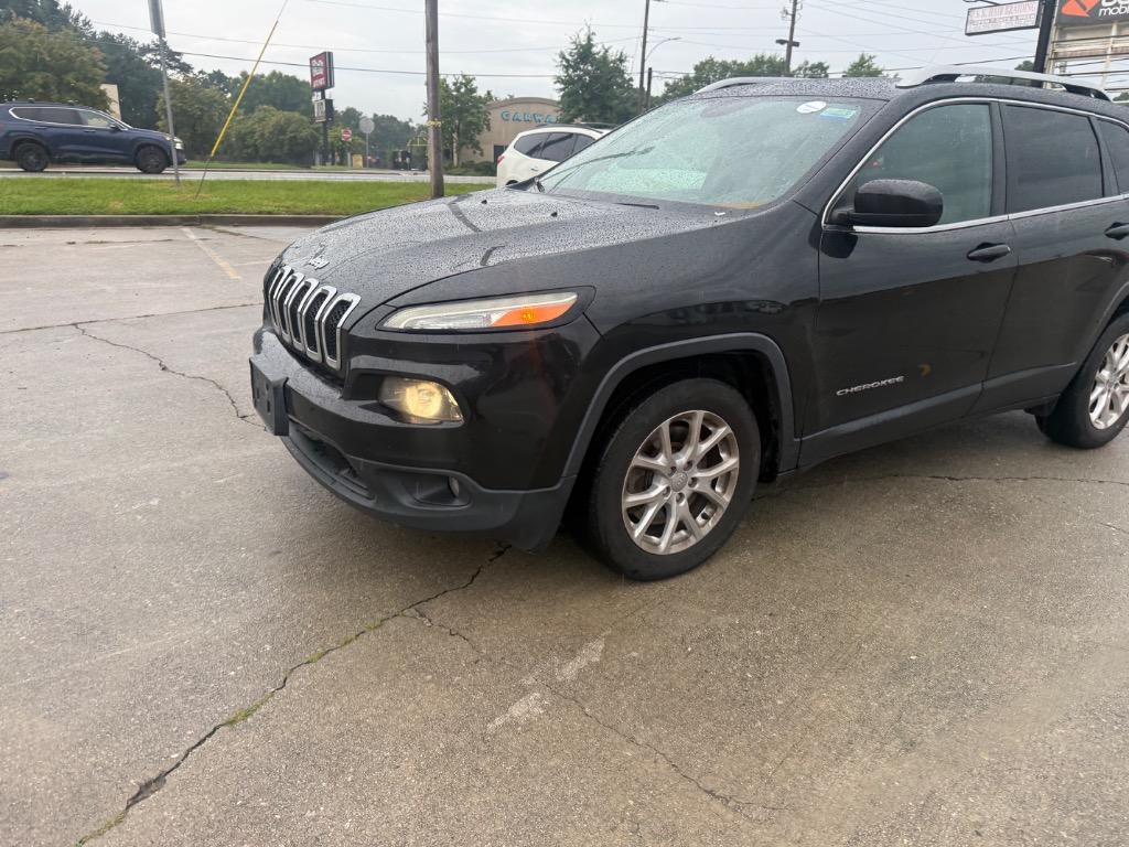 2016 Jeep Cherokee - $3,500