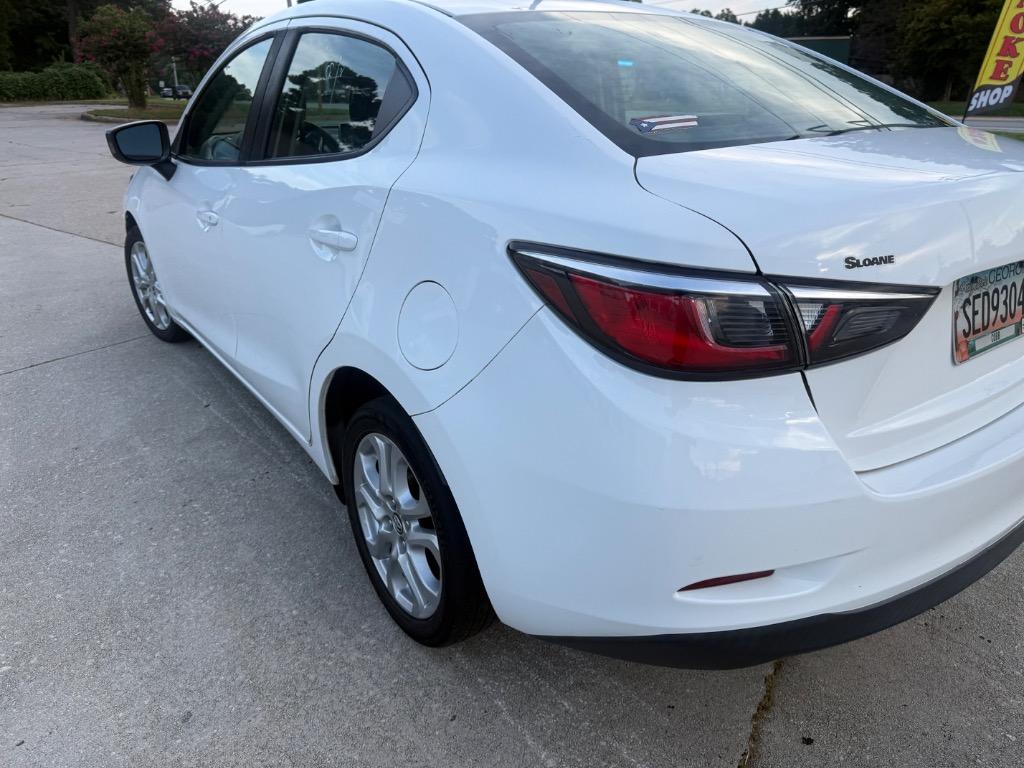 2017 Toyota Yaris - $6,500