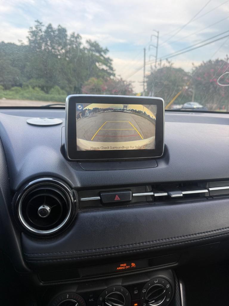 2017 Toyota Yaris - $6,500