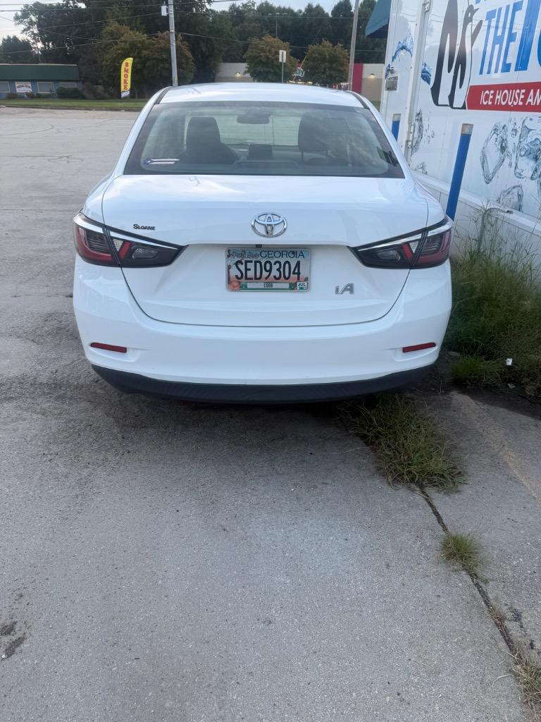 2017 Toyota Yaris - $6,500