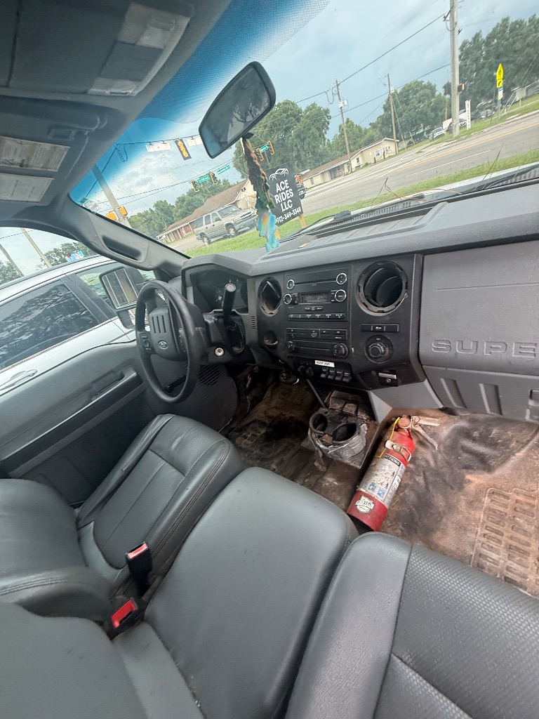 2015 Ford F-250 - $5,499