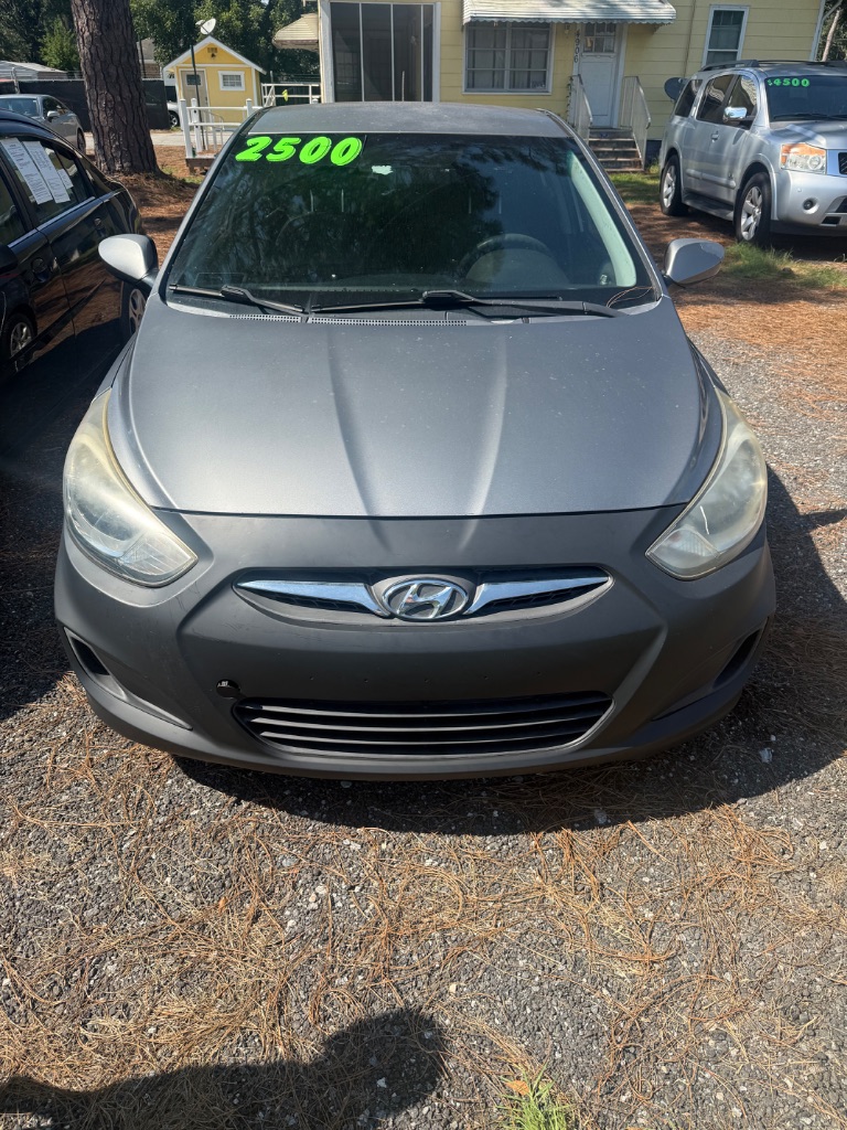 2013 Hyundai Accent - $2,500