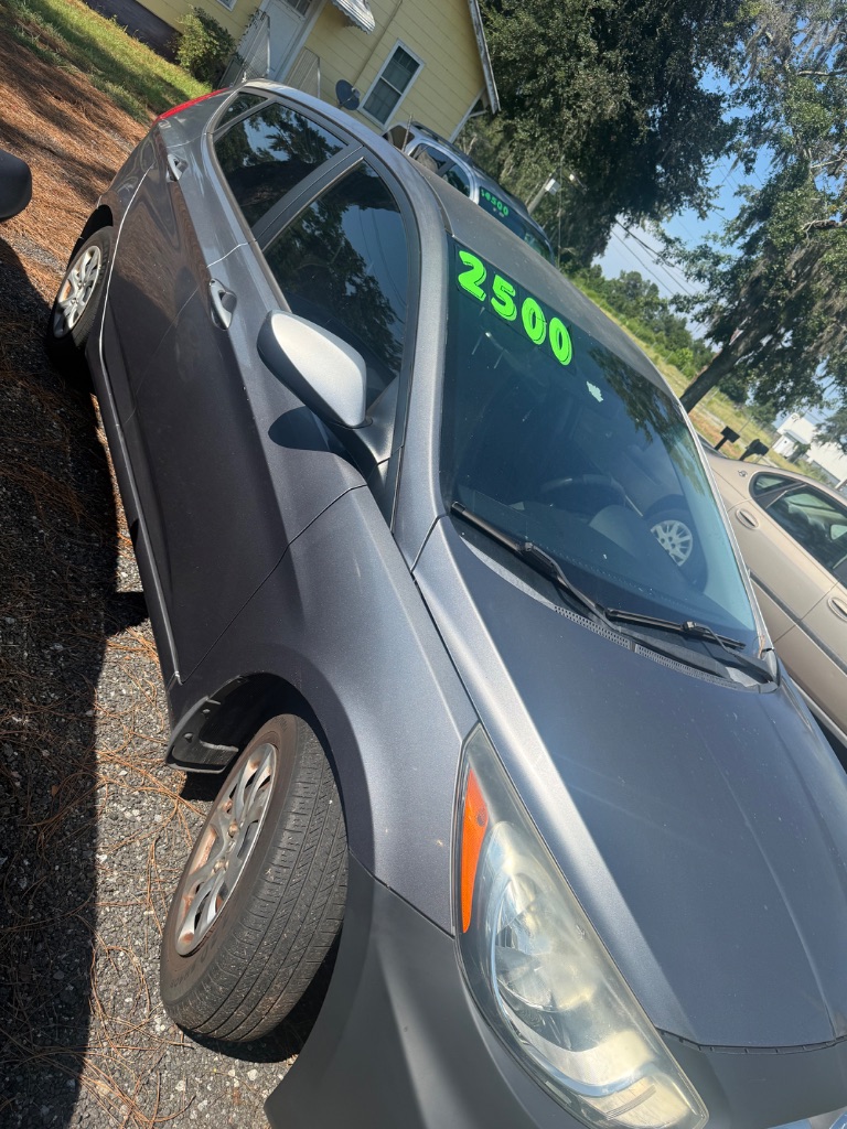 2013 Hyundai Accent - $2,500