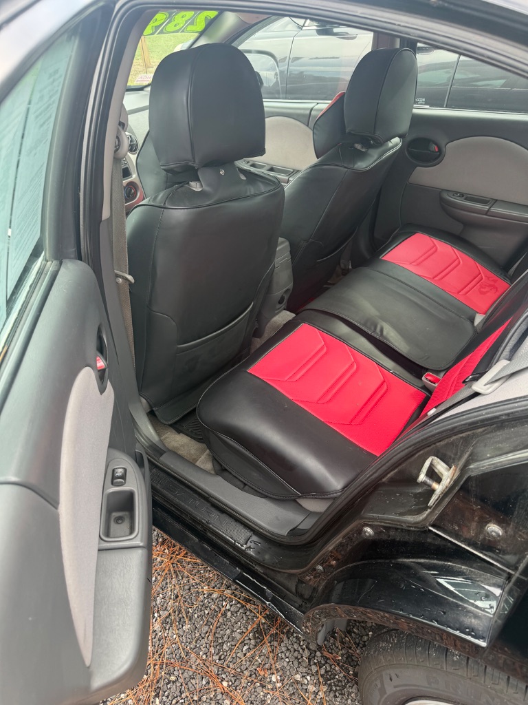 2005 Saturn Ion - $2,899