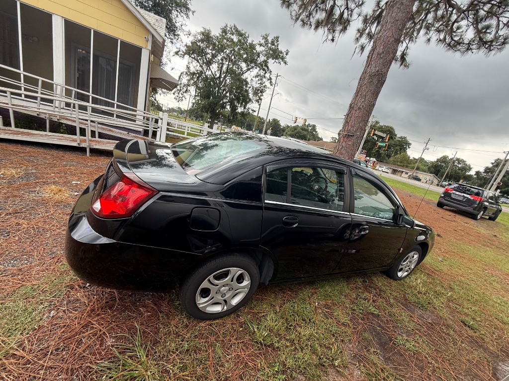 2005 Saturn Ion - $2,899