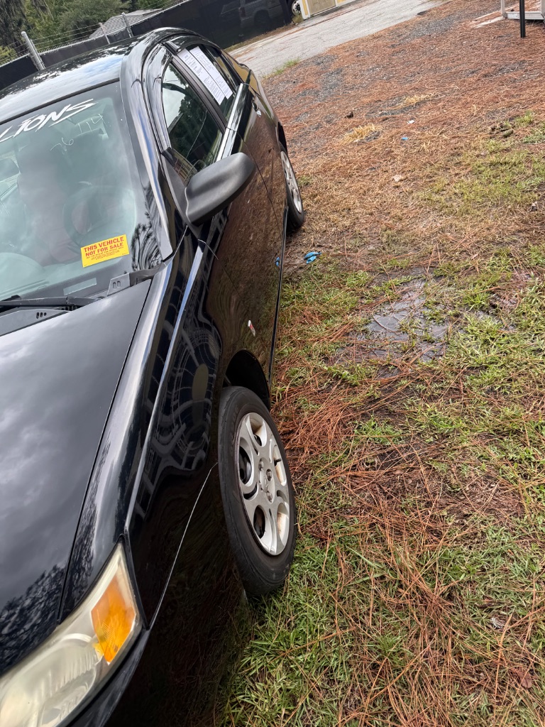 2005 Saturn Ion - $2,899