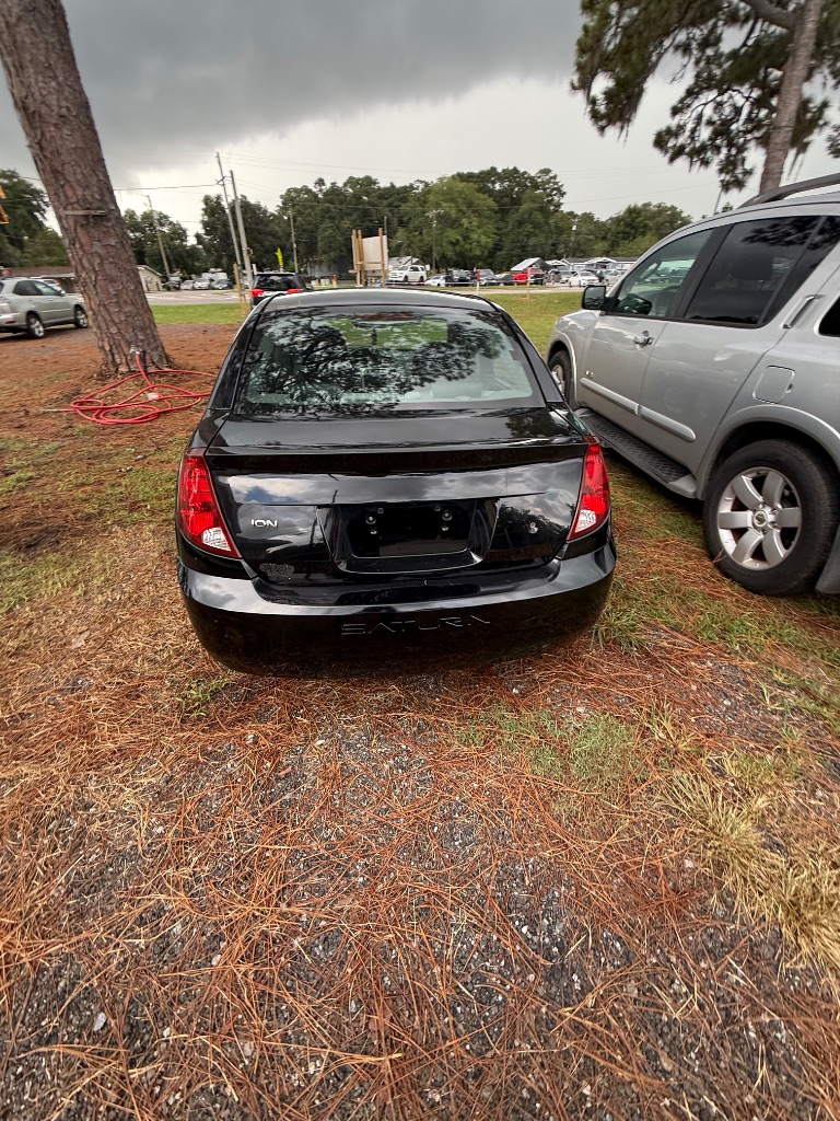 2005 Saturn Ion - $2,899