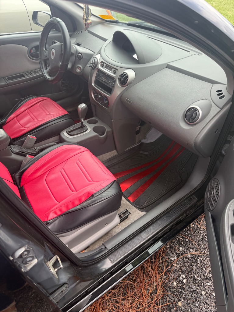 2005 Saturn Ion - $2,899
