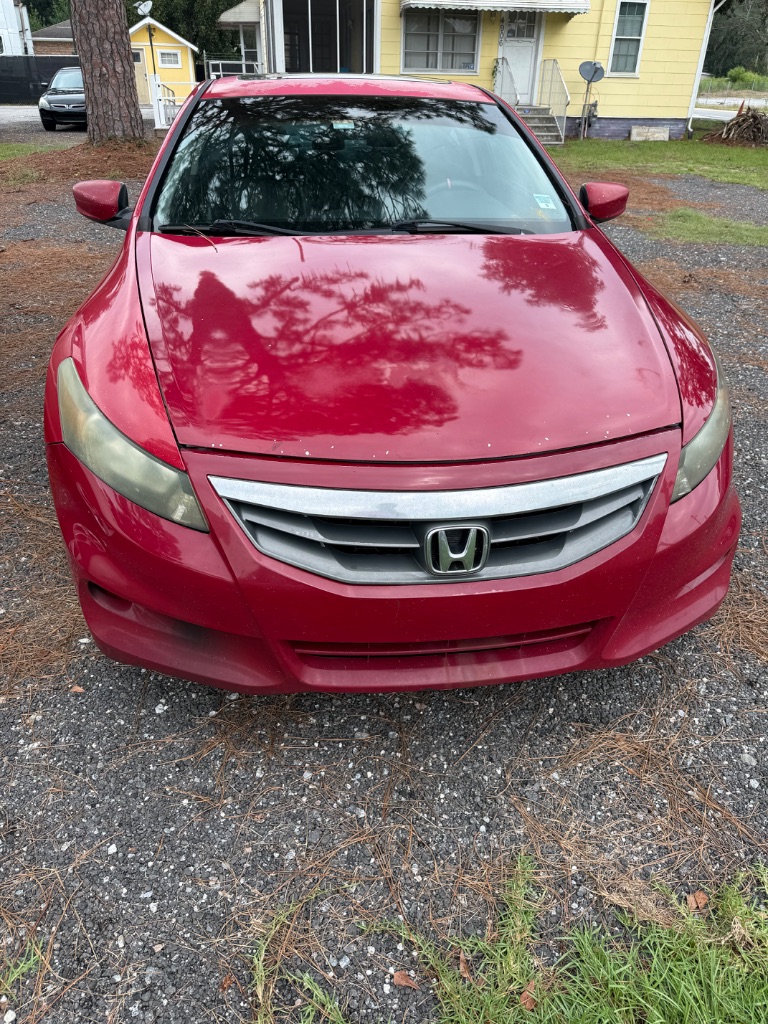 2011 Honda Accord - $3,900