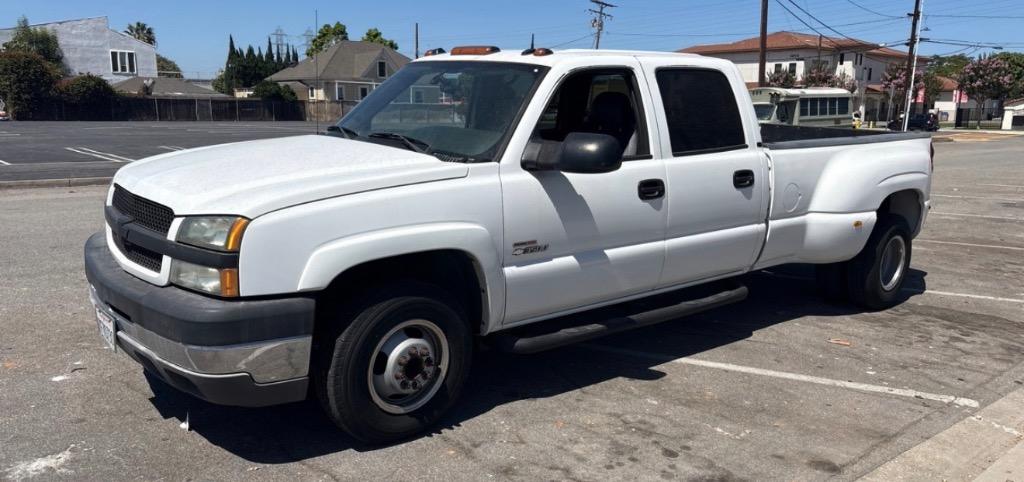 2004 Chevrolet Silverado - $15,995