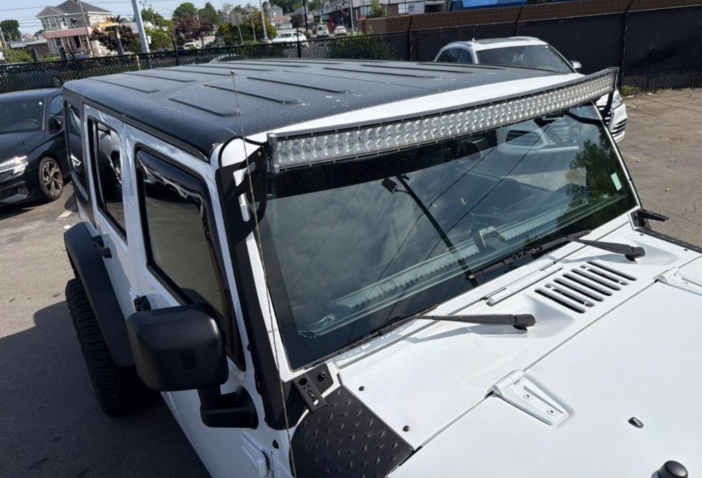2017 Jeep Wrangler - $17,995