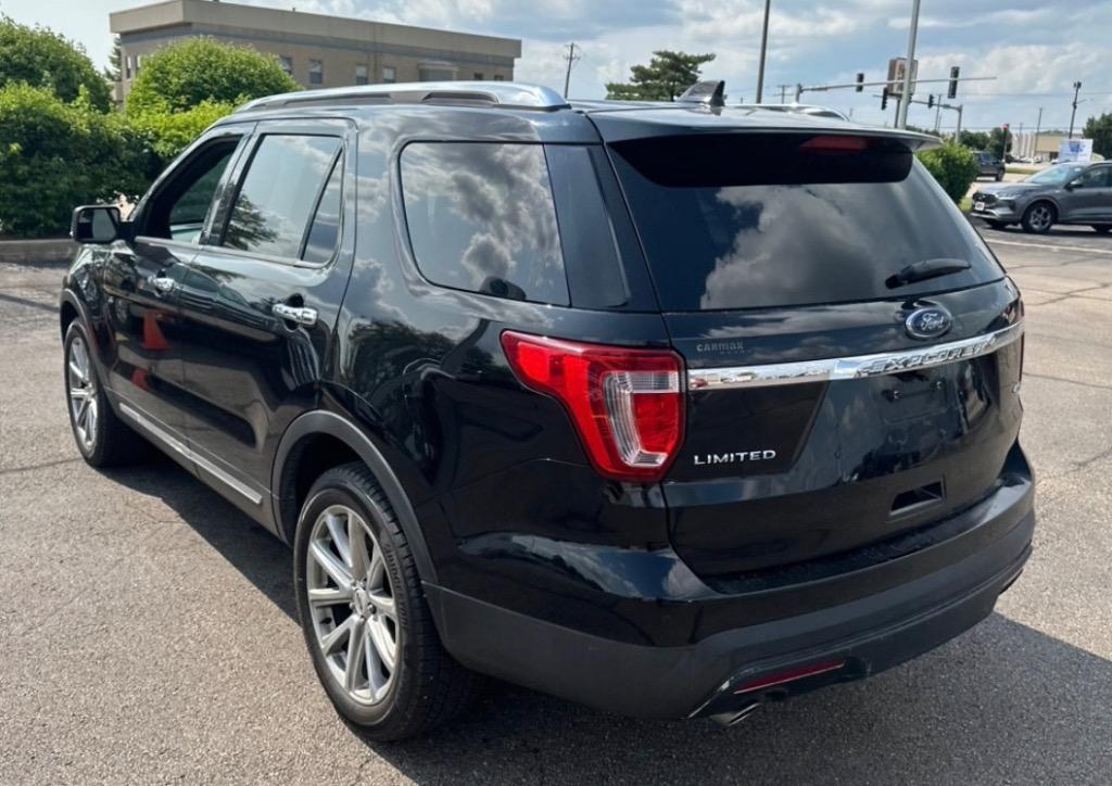 2016 Ford Explorer - $12,995