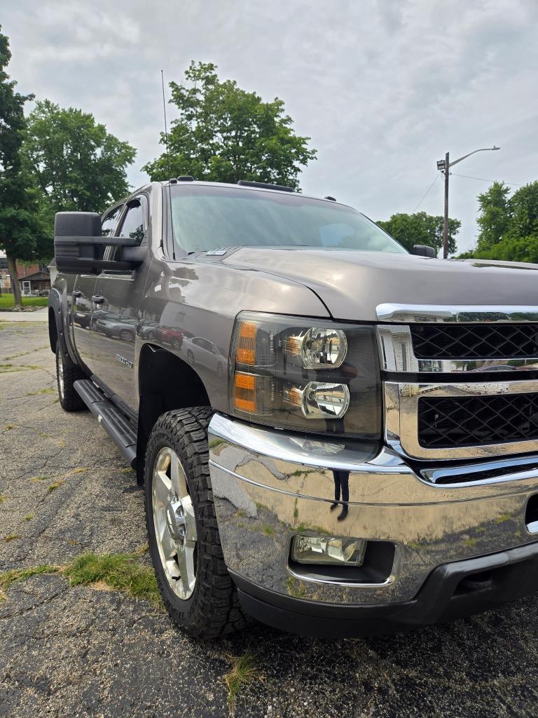 2012 Chevrolet Silverado - $18,995