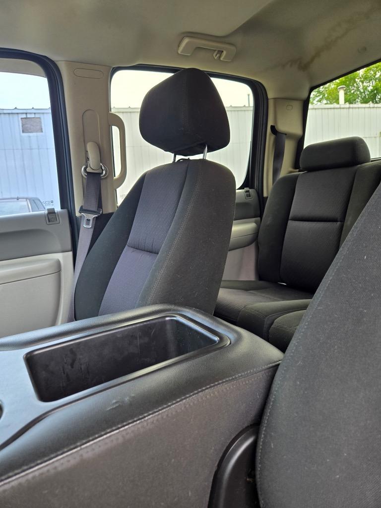 2012 Chevrolet Silverado - $18,995