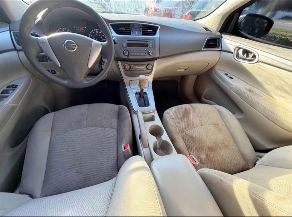 2014 Nissan Sentra - $2,500