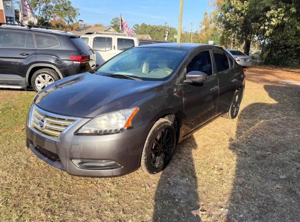2014 Nissan Sentra - $2,500