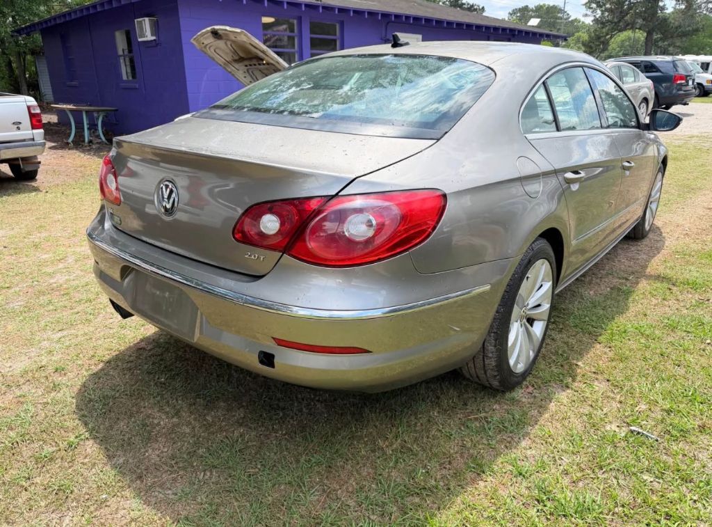 2011 Volkswagen Passat - $3,999