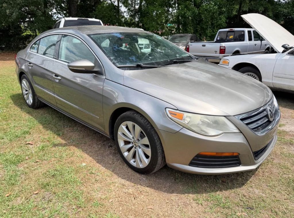 2011 Volkswagen Passat - $3,999