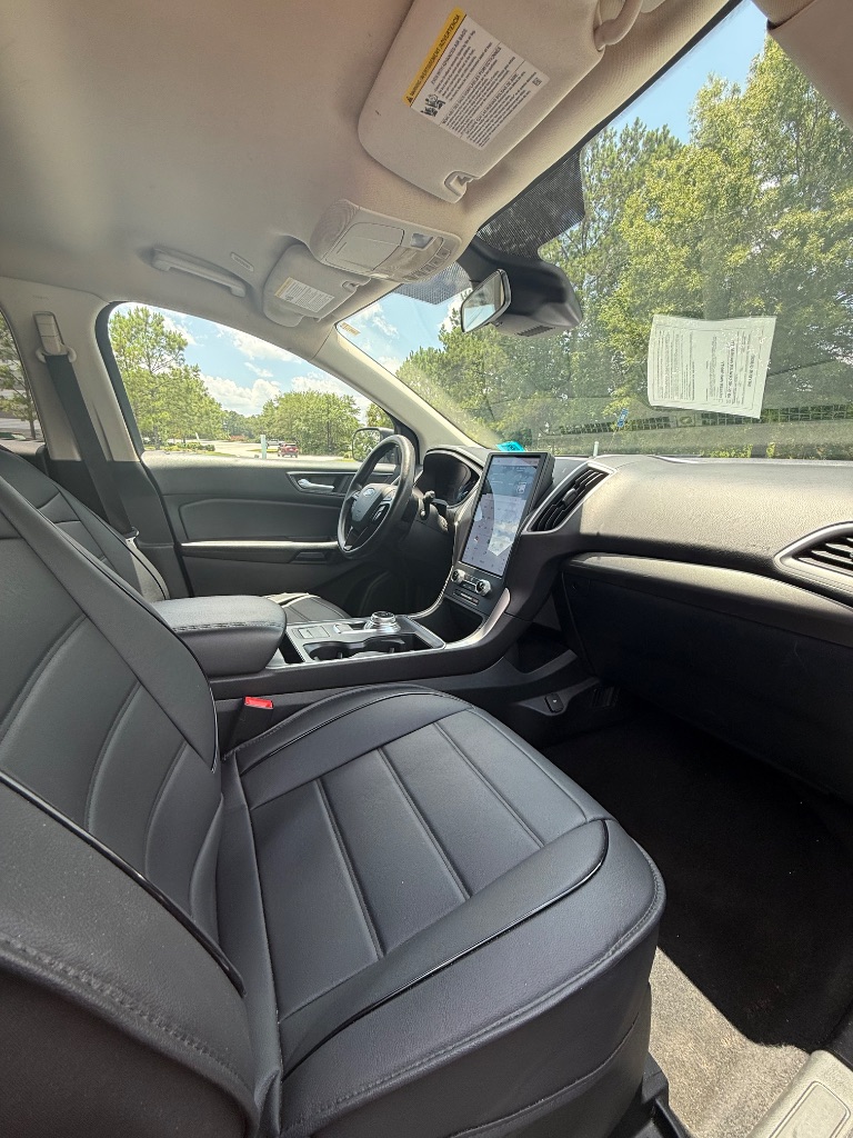2022 Ford Edge - $12,899