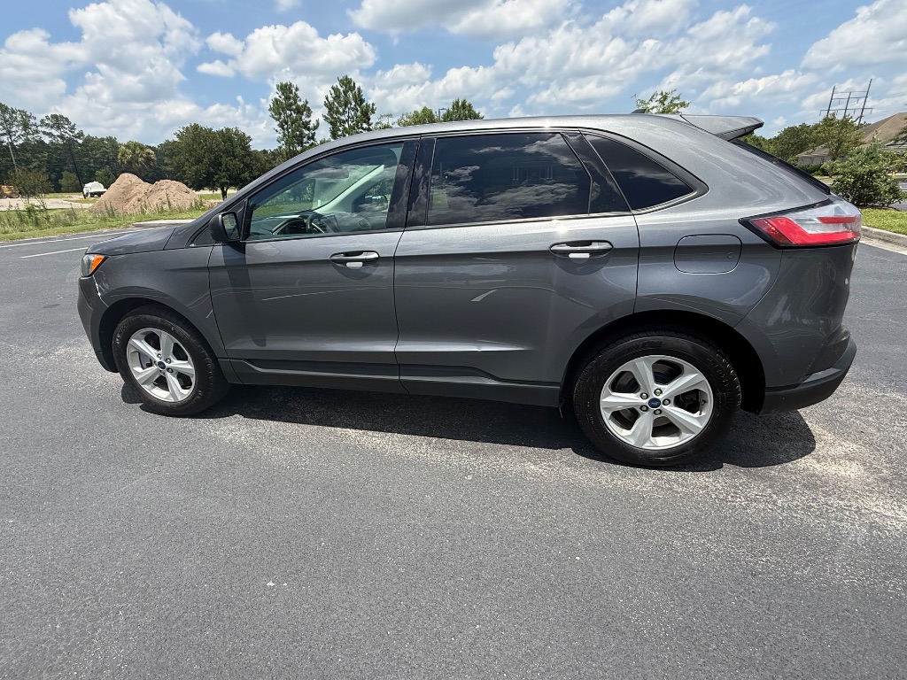 2022 Ford Edge - $12,899