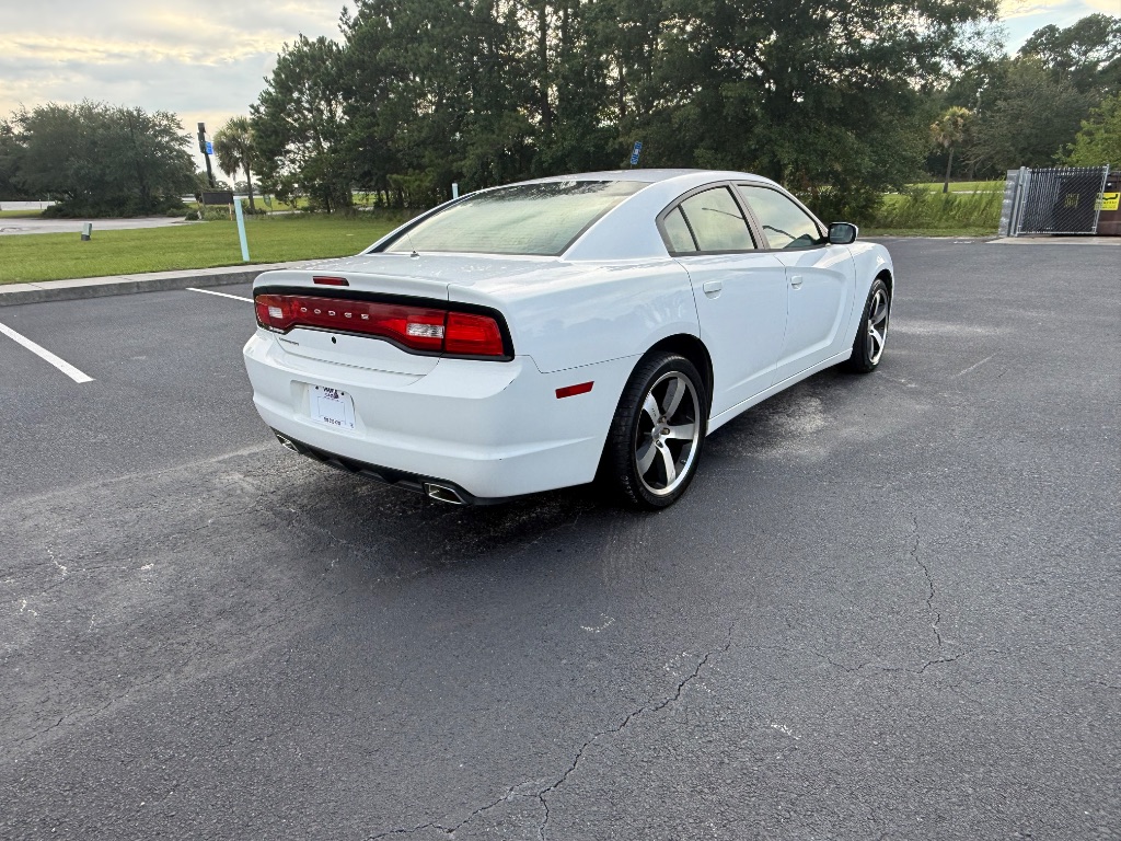 2012 Dodge Charger - $7,400