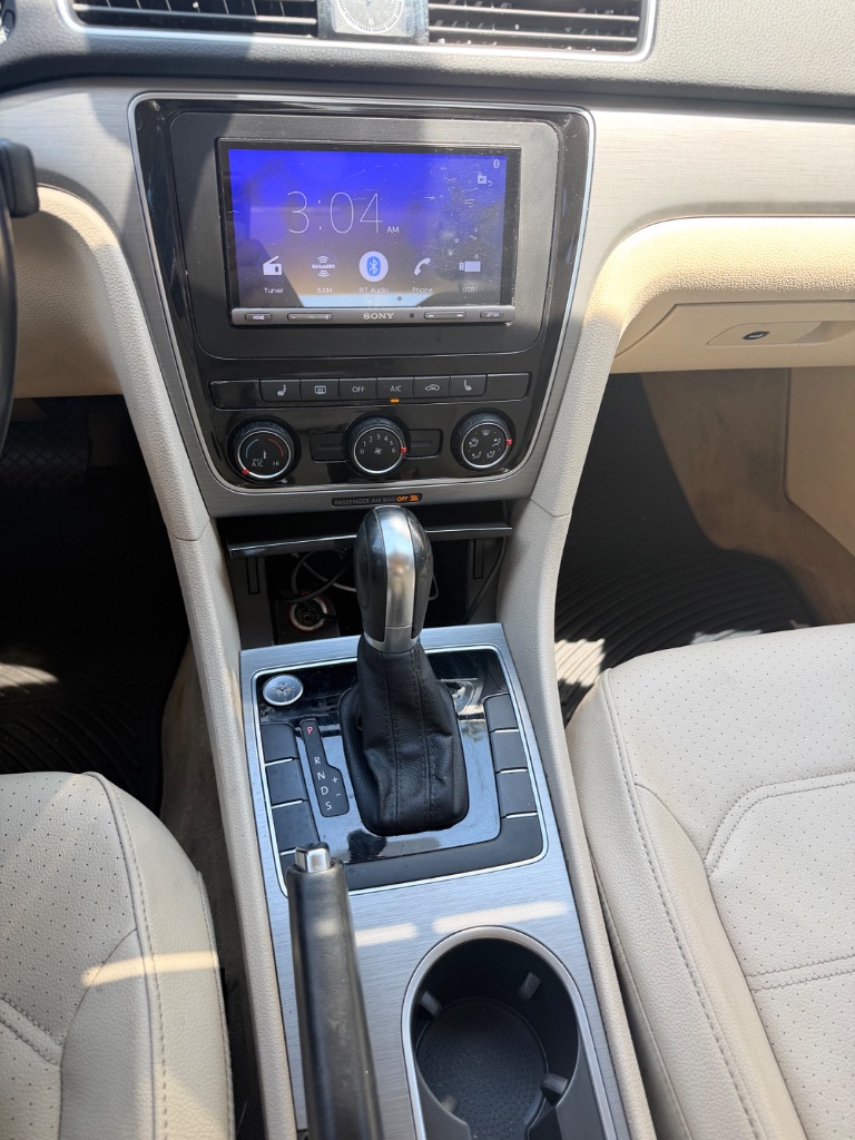 2014 Volkswagen Passat - $5,000