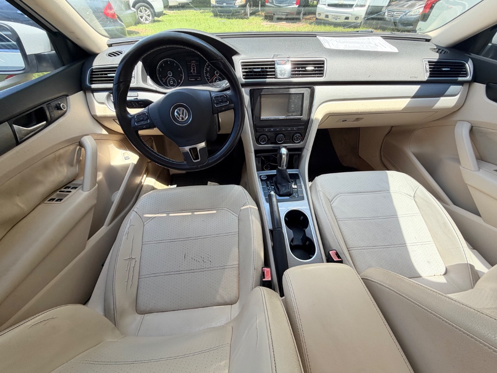 2014 Volkswagen Passat - $5,000