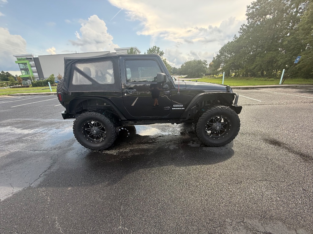 2013 Jeep Wrangler - $11,333