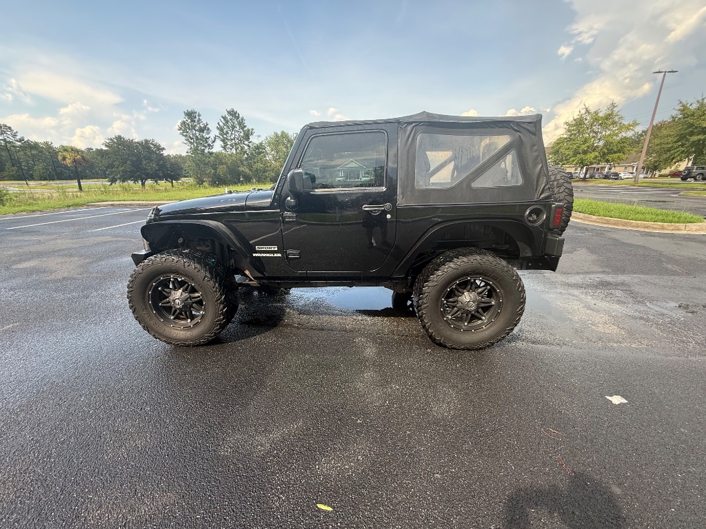 2013 Jeep Wrangler - $11,333