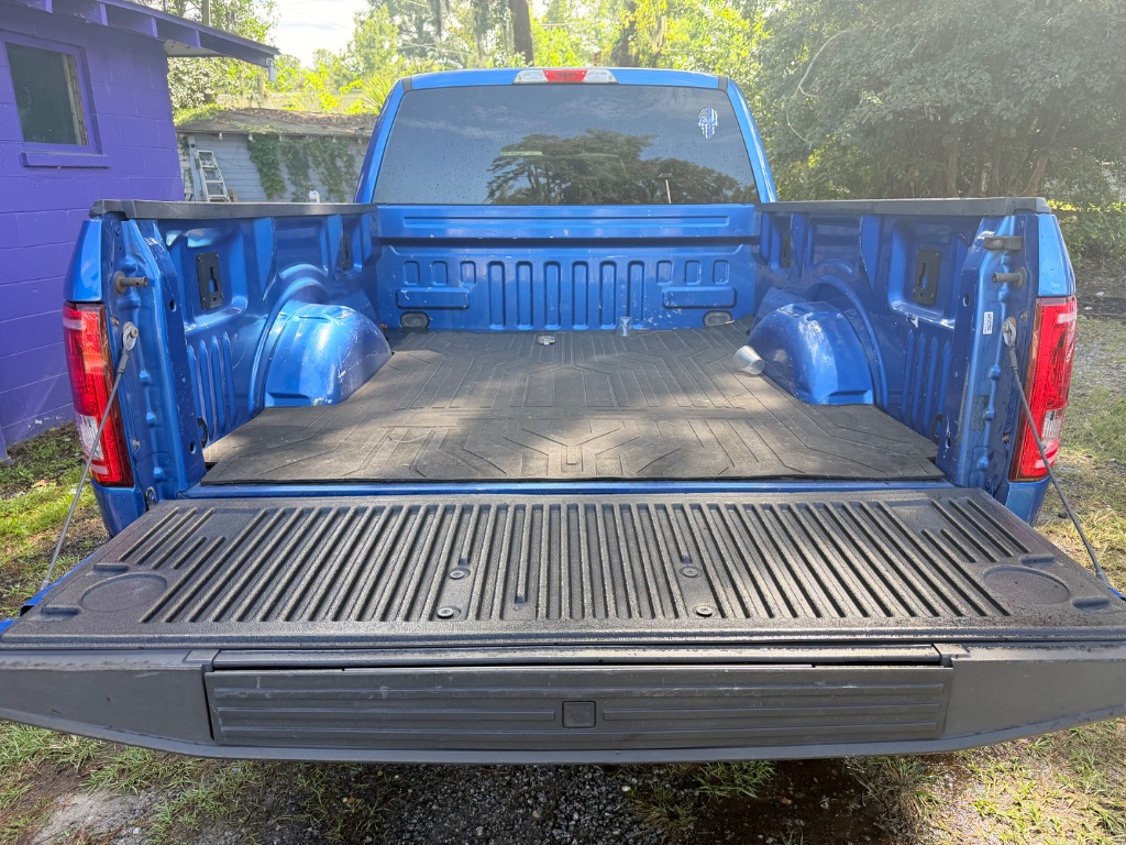 2015 Ford F-150 - $9,000