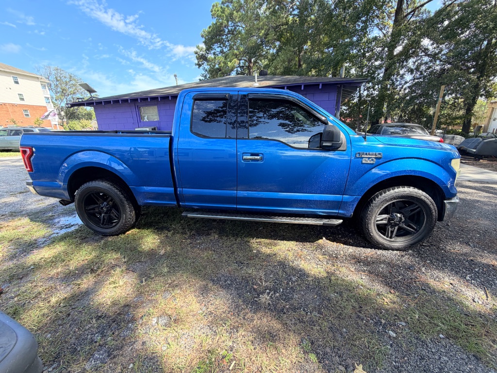 2015 Ford F-150 - $9,000