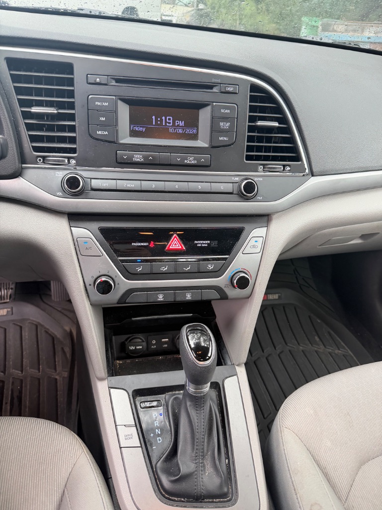 2017 Hyundai Elantra - $5,000