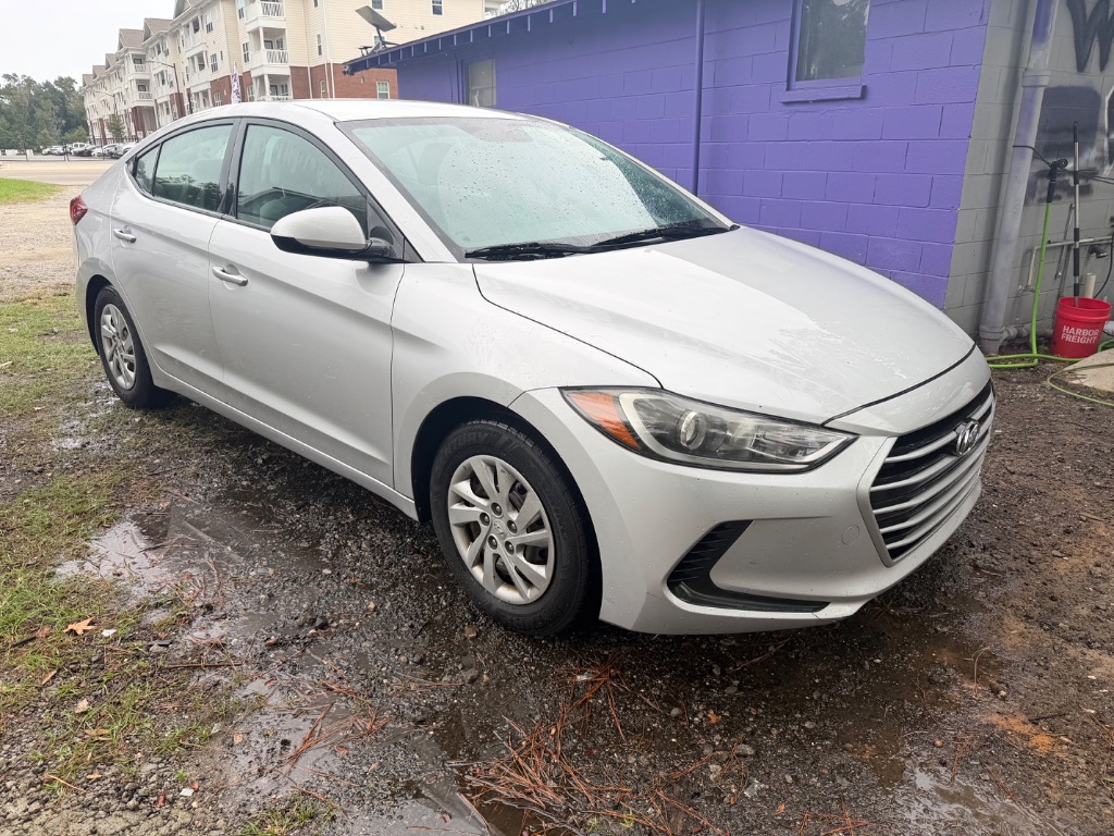 2017 Hyundai Elantra - $5,000