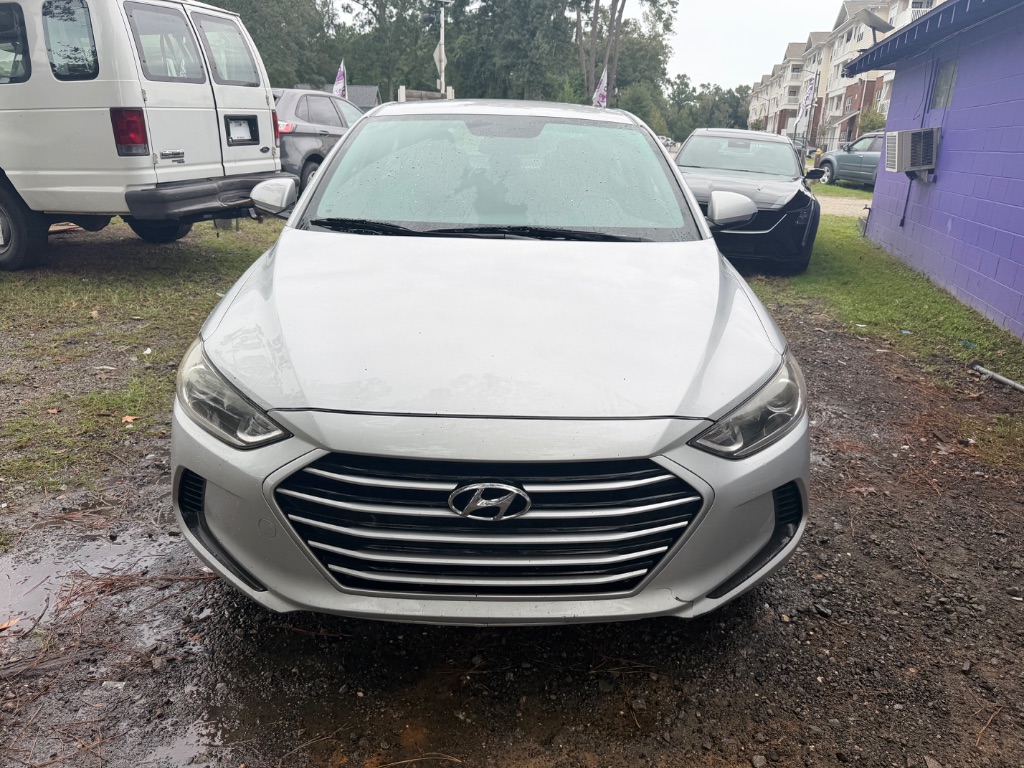2017 Hyundai Elantra - $5,000