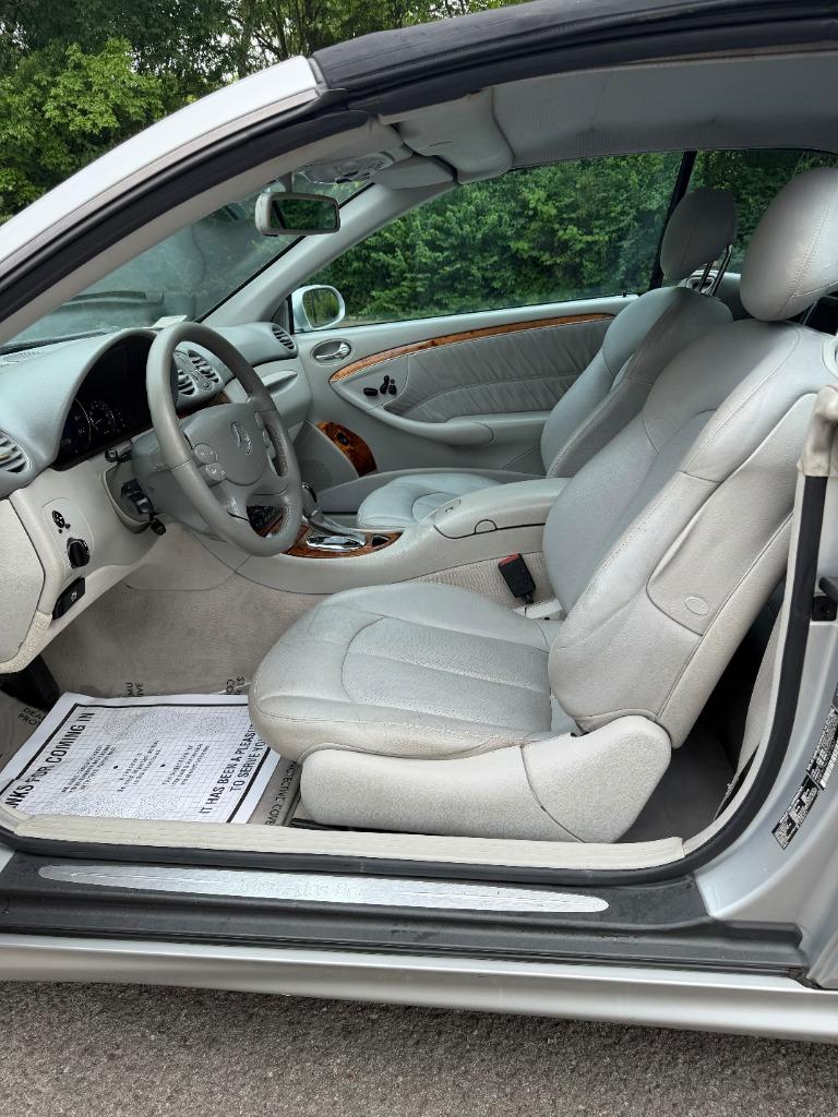 2004 Mercedes-Benz CLK-Class - $9,887