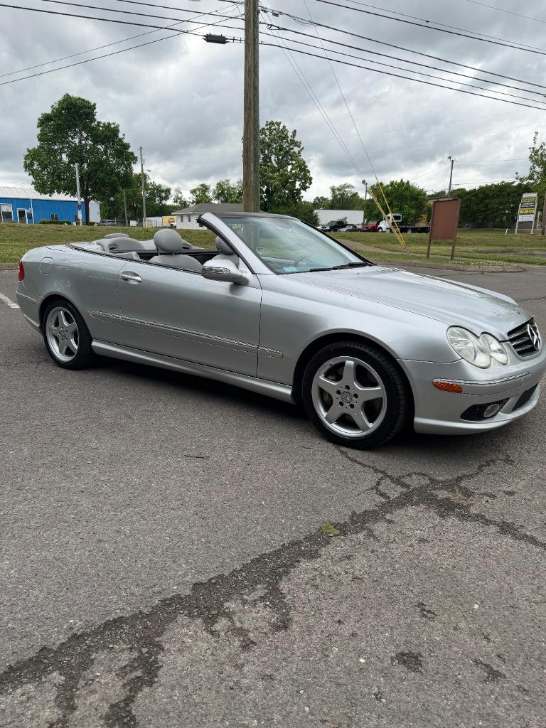 2004 Mercedes-Benz CLK-Class - $9,887