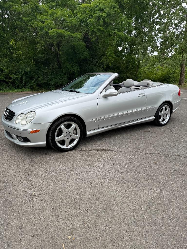 2004 Mercedes-Benz CLK-Class - $9,887