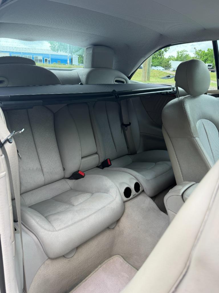 2004 Mercedes-Benz CLK-Class - $9,887