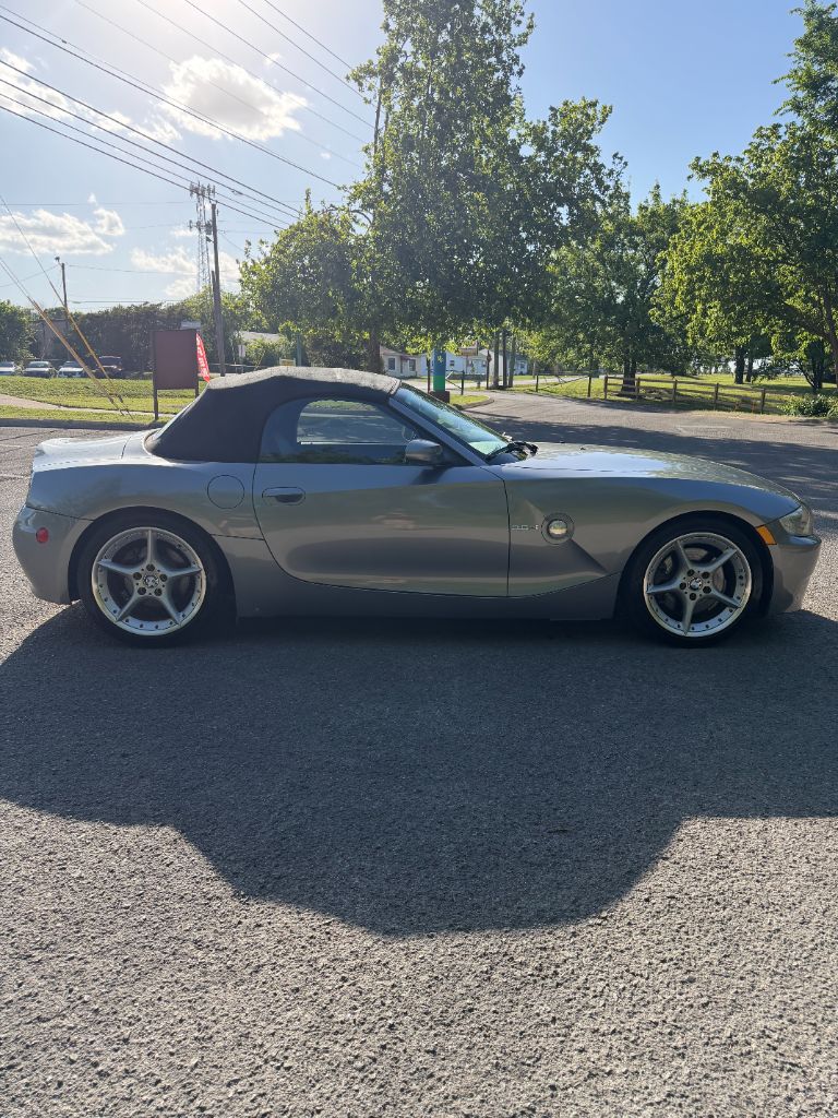 2006 BMW Z4 - $7,583