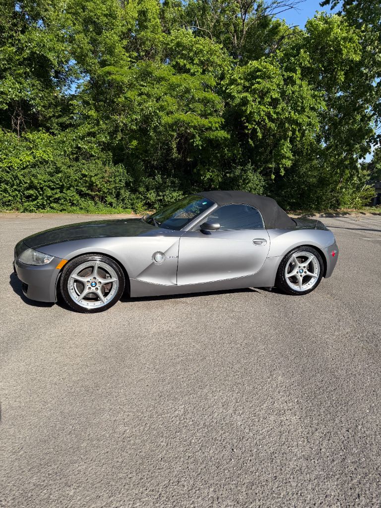 2006 BMW Z4 - $7,583
