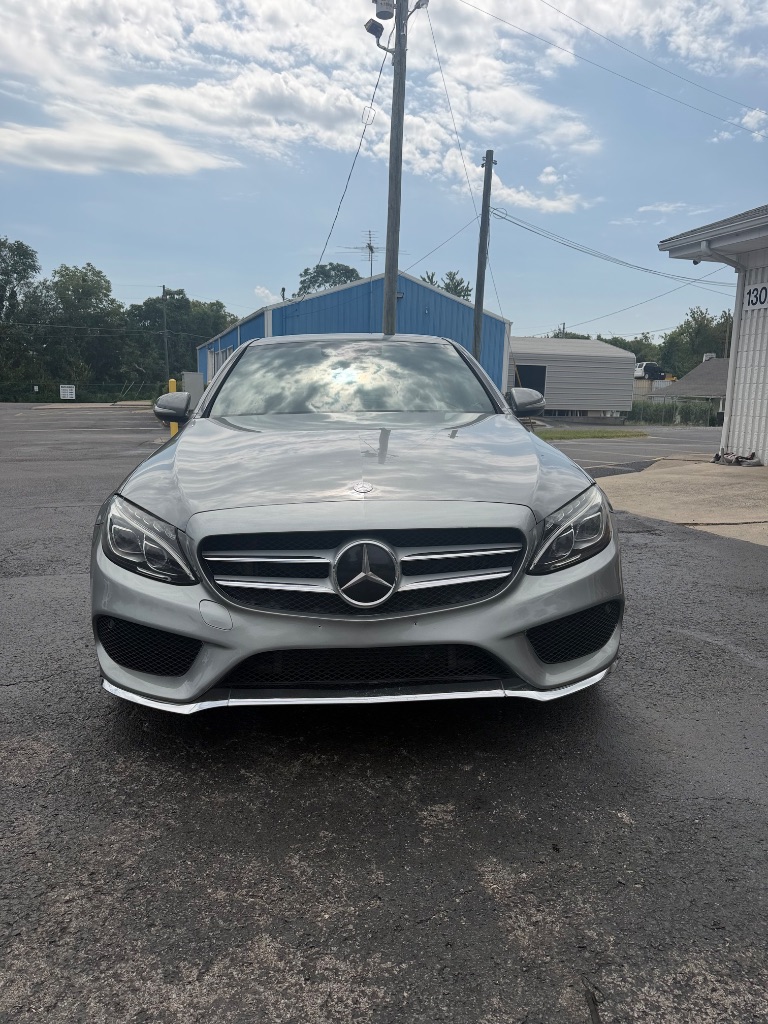 2015 Mercedes-Benz C-Class - $12,500