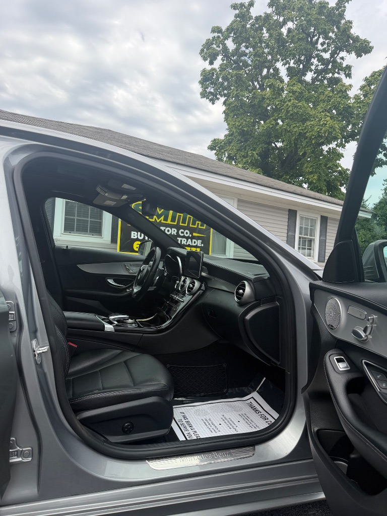 2015 Mercedes-Benz C-Class - $12,500