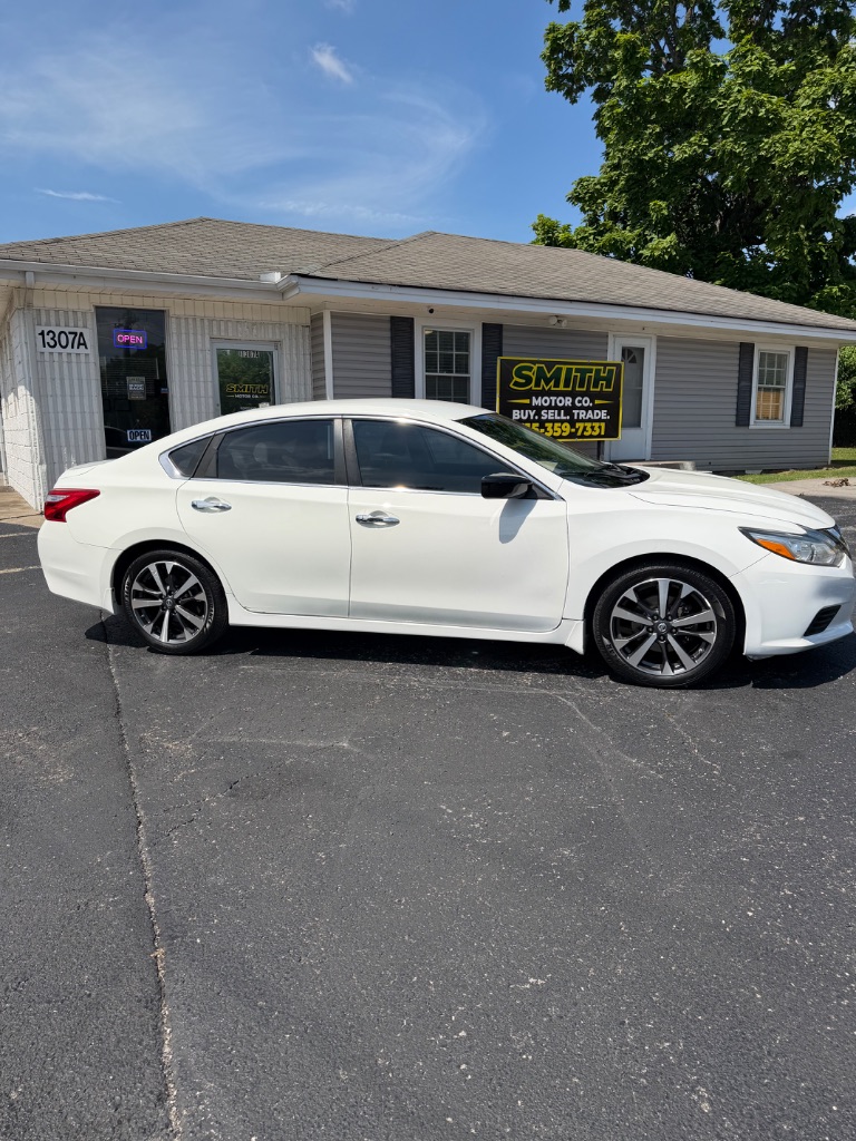2017 Nissan Altima - $8,887