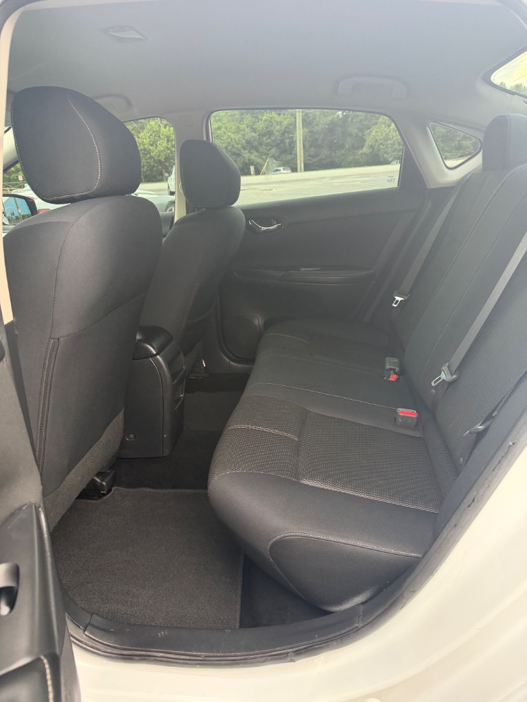 2016 Nissan Sentra - $5,887