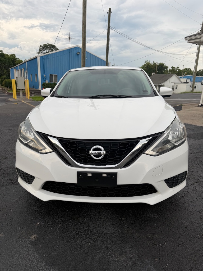 2016 Nissan Sentra - $5,887