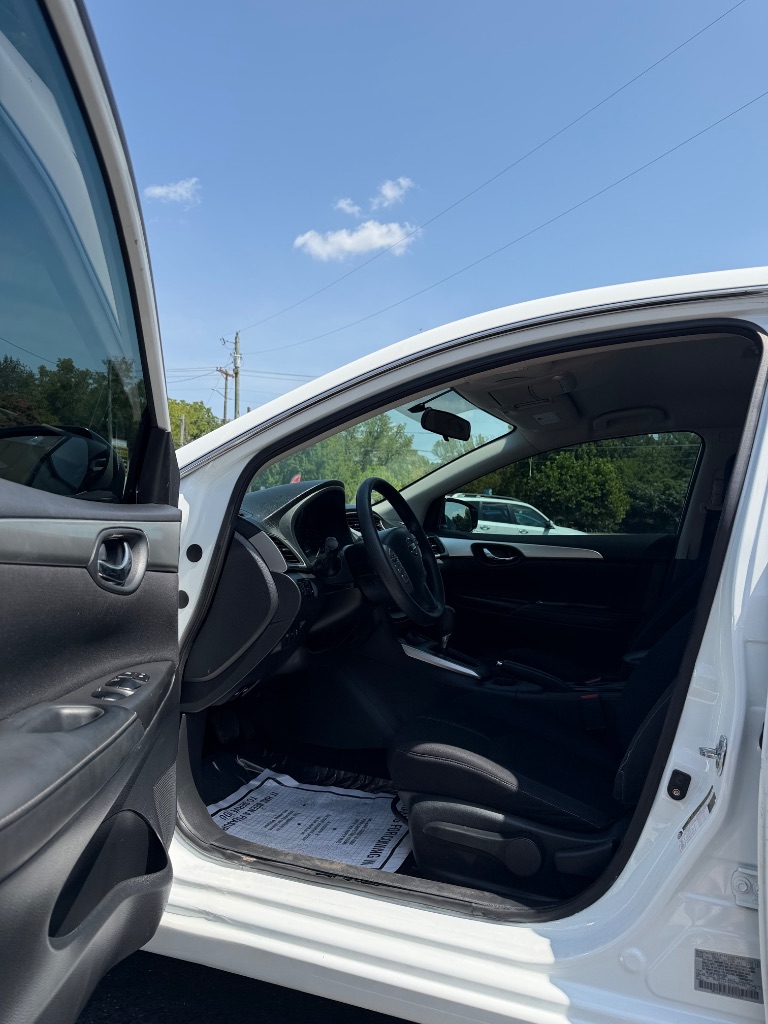 2016 Nissan Sentra - $5,887