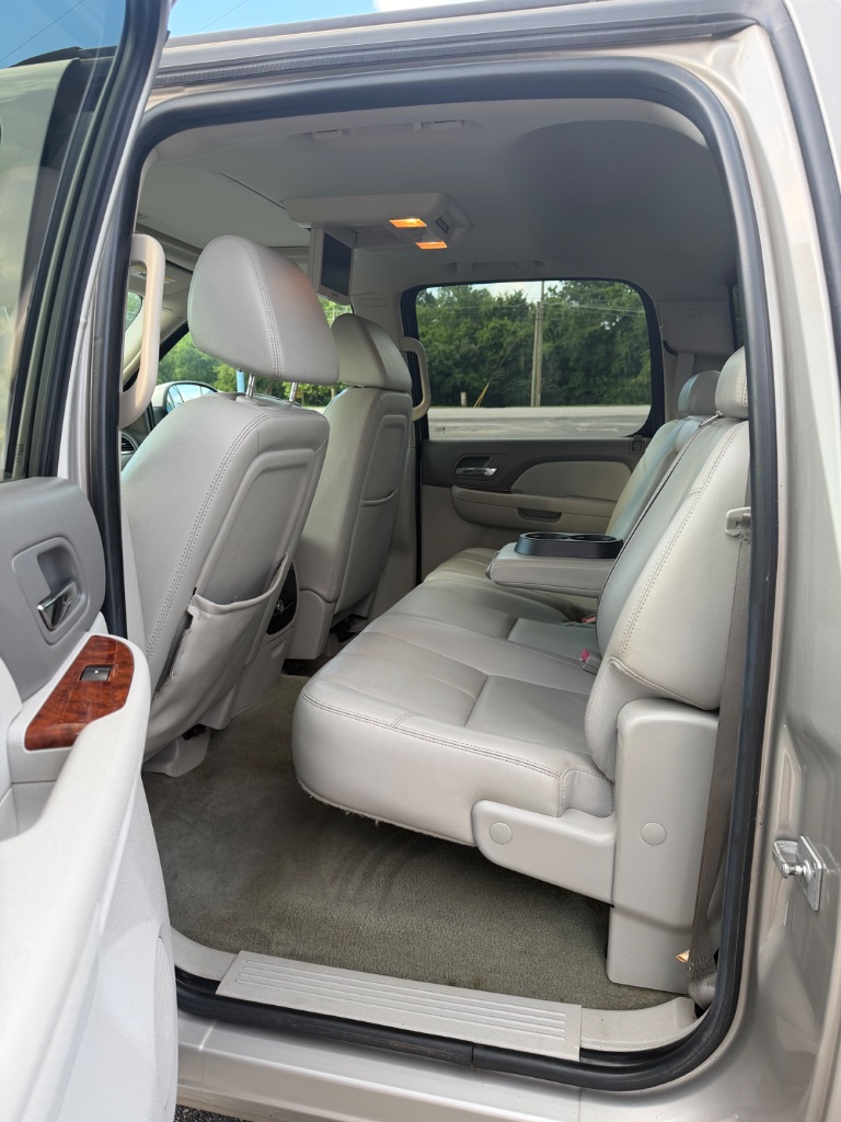 2007 Chevrolet Silverado - $13,887